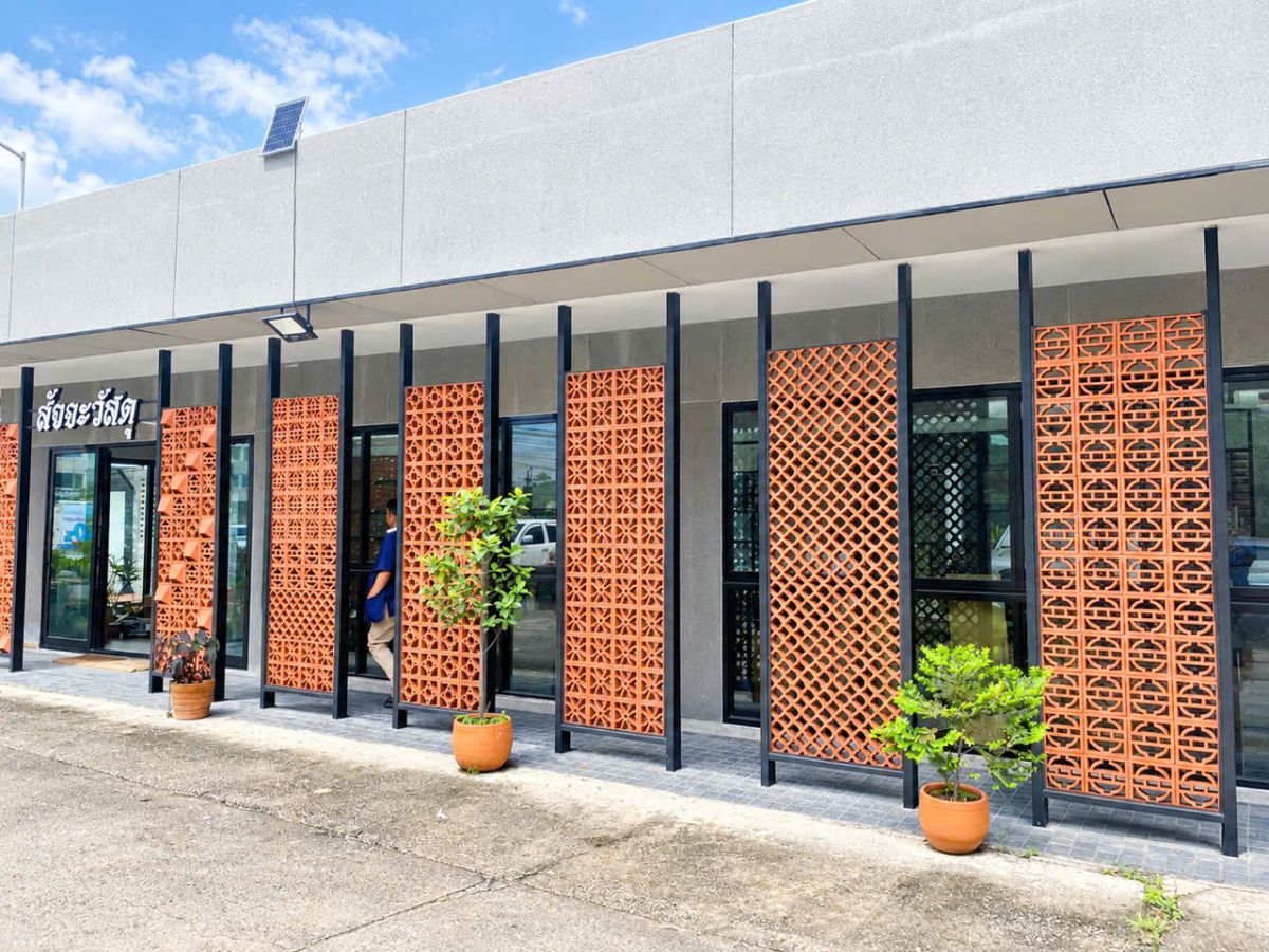 Gạch hoa gió Bánh Ú (M06)